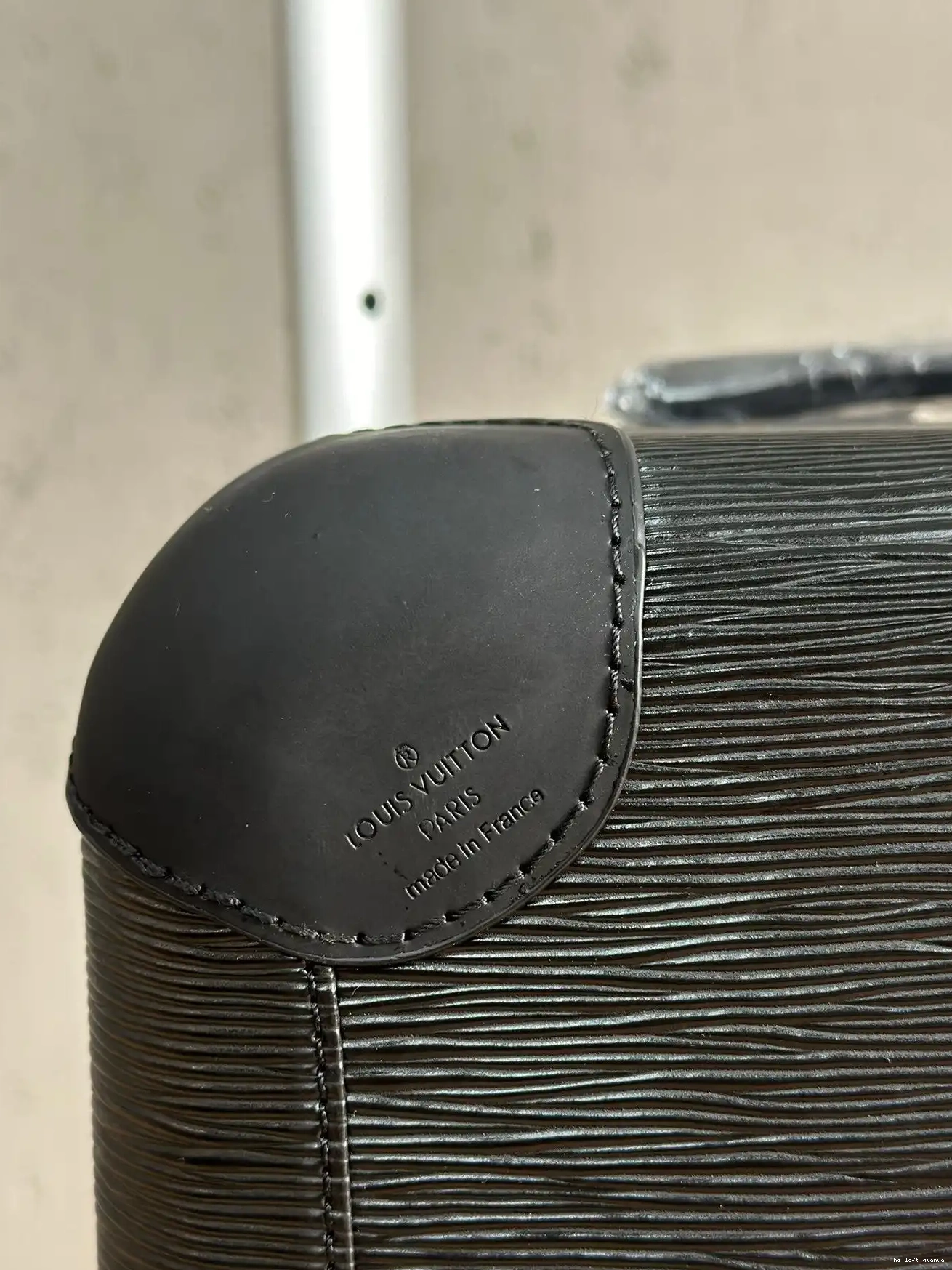 55 37L MONOGRAM CABIN SUITCASE HORIZON CUSTOM EMBOSSED 0704
